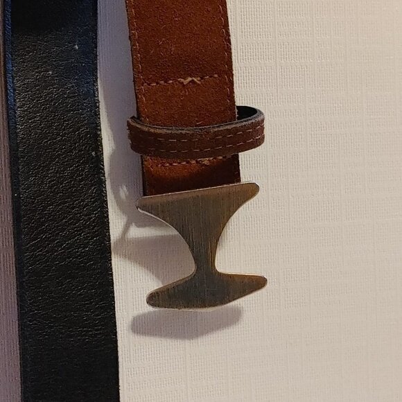 Unique Warm Brown Belt with cool Hardware Canada Belt Size Medium - Picture 6 of 6